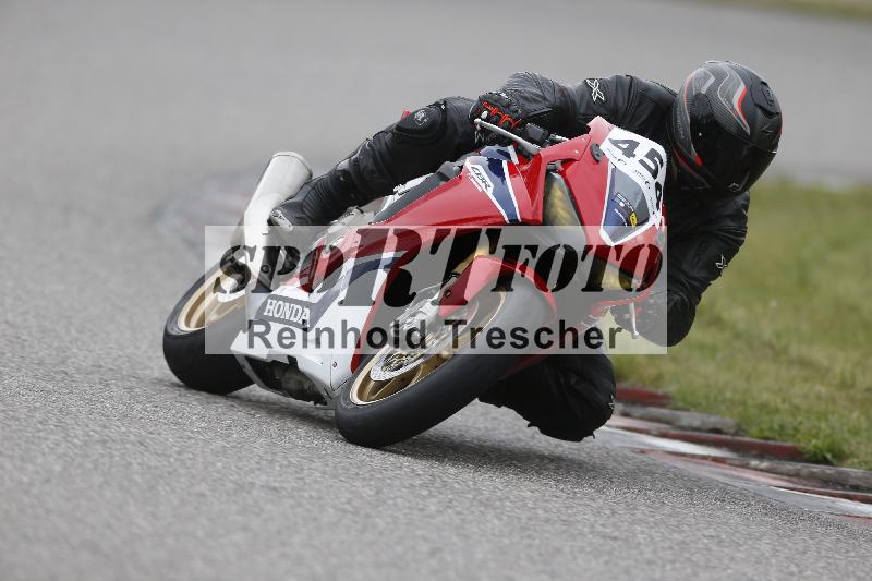 /Archiv-2025/06 18.04.2025 Speer Racing ADR/Gruppe gelb/454